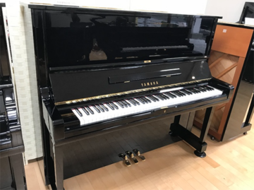 YAMAHA　U3Aピアノ